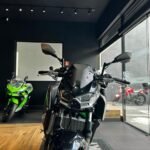 Kawasaki Z500 SE 25/25 – Seminova Baixo KM completo